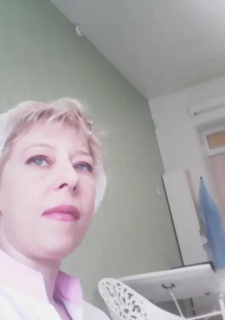 Я Холли, 51, знакомлюсь без обязательств в Самаре