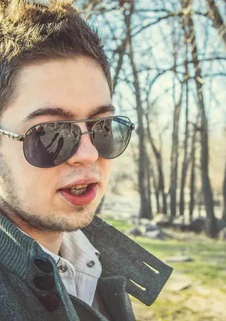 Я Дима, 30, из Черкасс, ищу знакомства без обязательств