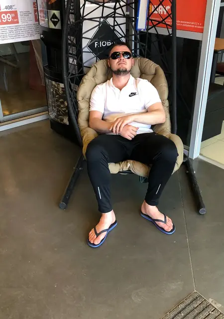 Я Алекс, 34, знакомлюсь для постоянных отношений в Астрахани