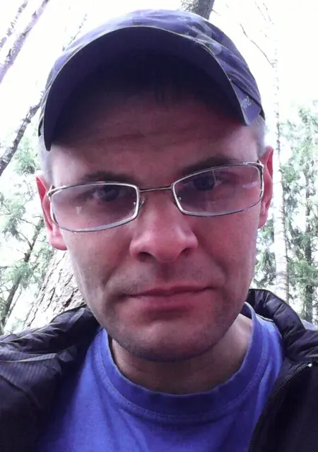 Андрей из Ломоносова, ищу на сайте знакомства на одну ночь