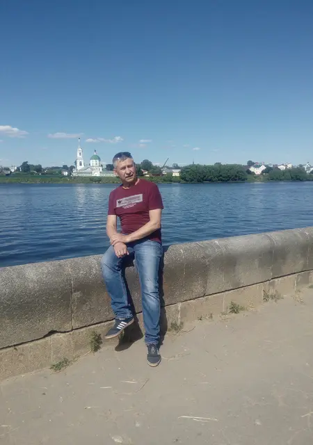Сергей из Твери, ищу на сайте знакомства без обязательств