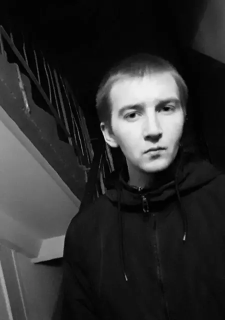 Я Артём, 29, из Архангельска, ищу знакомства без обязательств
