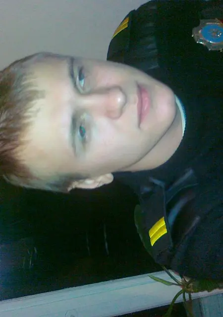 Я Сергей, 34, из Северодвинска, ищу знакомства без обязательств