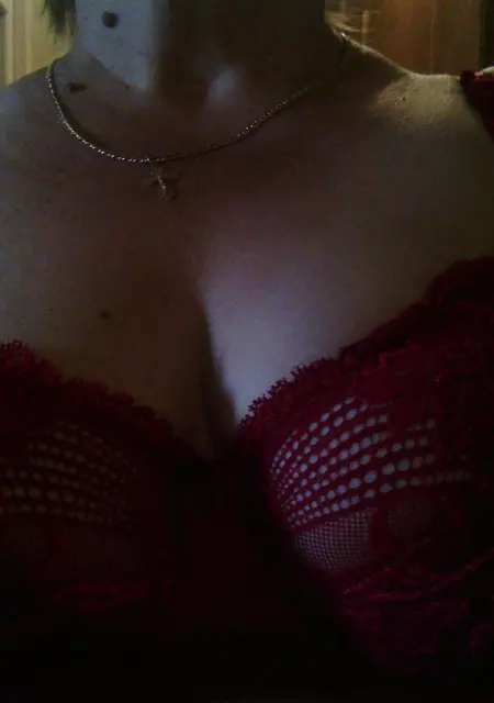 Китя из Владивостока, ищу на сайте знакомства без обязательств