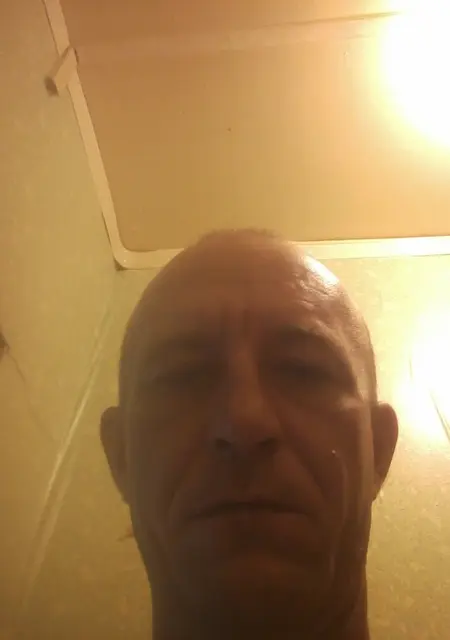 Я Миша, 44, знакомлюсь на одну ночь в Кореновске