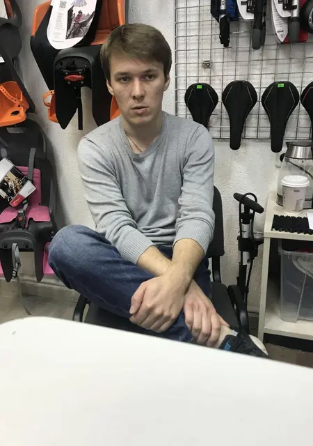 Я Генри, 36, из Звенигорода, ищу знакомства без обязательств