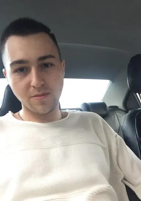 Я Daniil, 26, знакомлюсь на одну ночь в Горячем Ключе