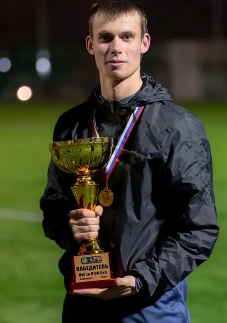 Я Иван, 21, знакомлюсь без обязательств в Сургуте