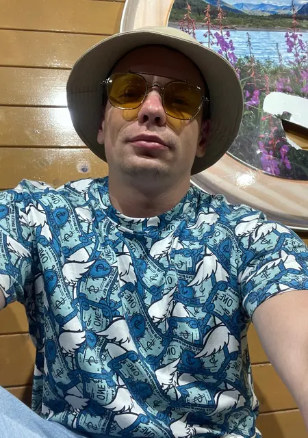 Алексей из Петропавловска-Камчатского, ищу на сайте знакомства на одну ночь