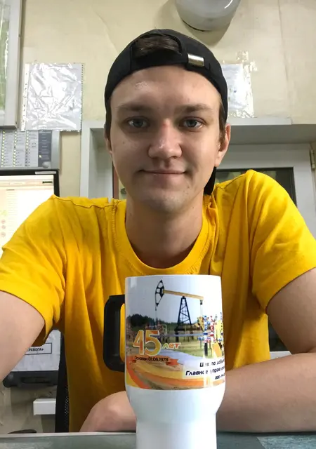 Я Андрейка, 26, из Нефтеюганска, ищу знакомство для постоянных отношений