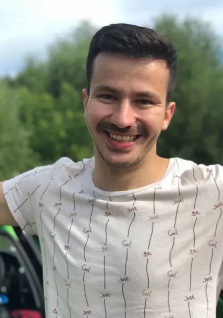 Я Артур, 25, знакомлюсь для общения в Сарапуле