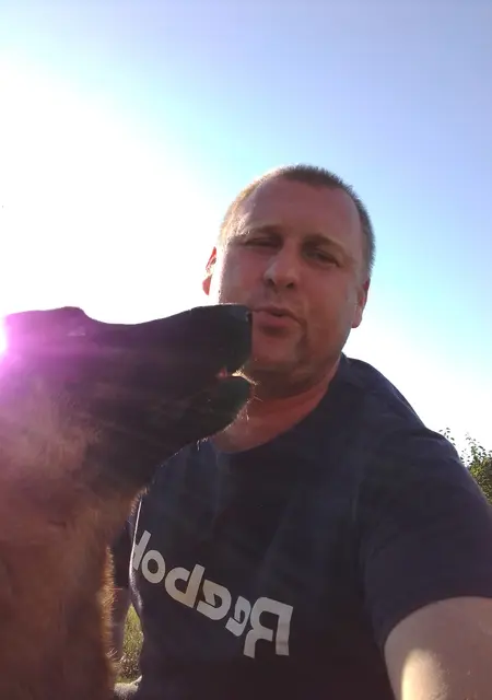 Александр из Киева, мне 41, познакомлюсь без обязательств