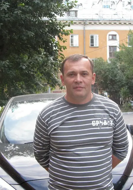 Я Владимир, 52, знакомлюсь без обязательств в Артемовском