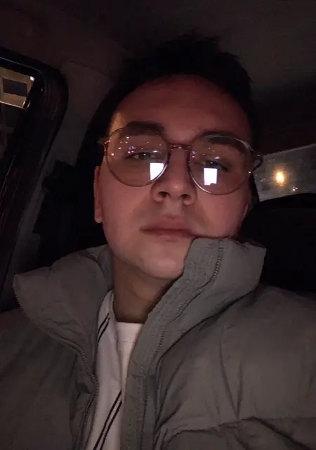 Я Алексей Вронский, 27, из Казани, ищу знакомства без обязательств