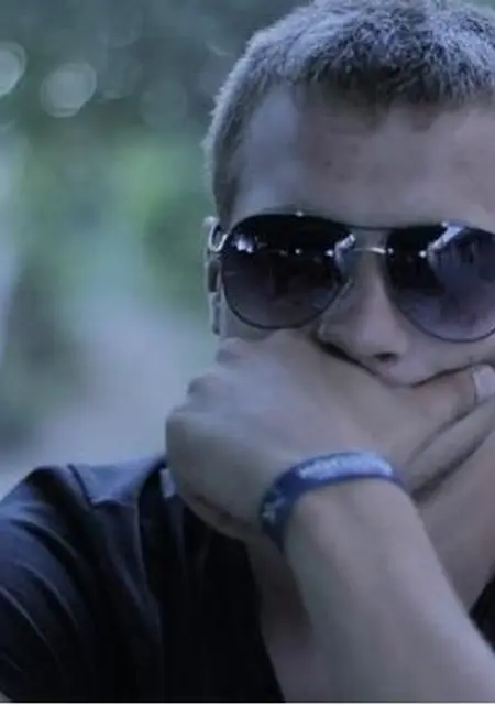 Александр из Усинска, ищу на сайте знакомства на одну ночь