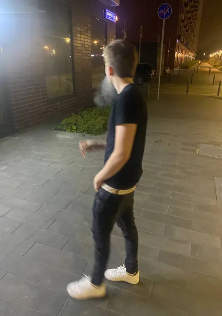 Ренат из Реутова, мне 19, познакомлюсь на одну ночь