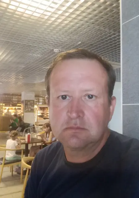 Я Алексей, 51, из Минусинска, ищу знакомство для приятного времяпровождения