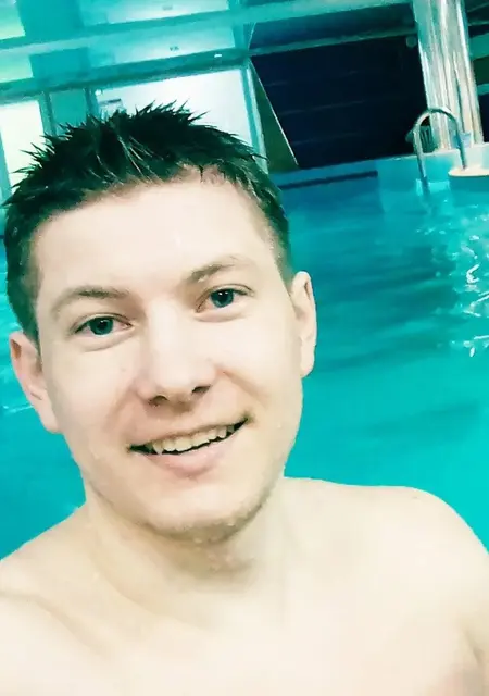 Я Яблоко, 24, из Лесозаводска, ищу знакомства без обязательств