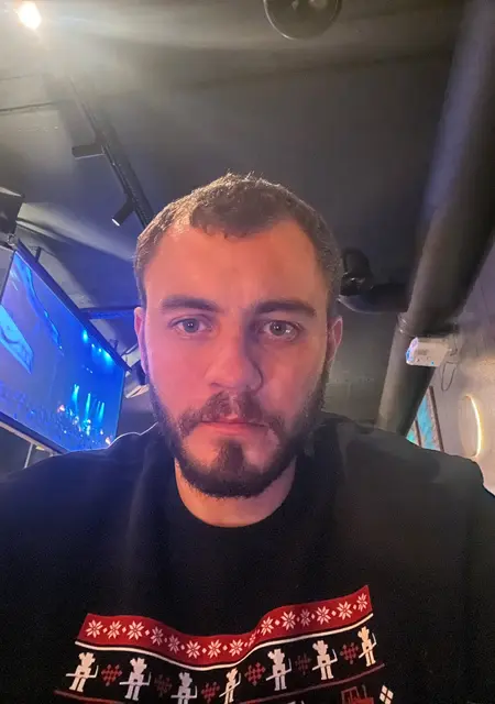 Я Саша, 31, знакомлюсь без обязательств в Калуге