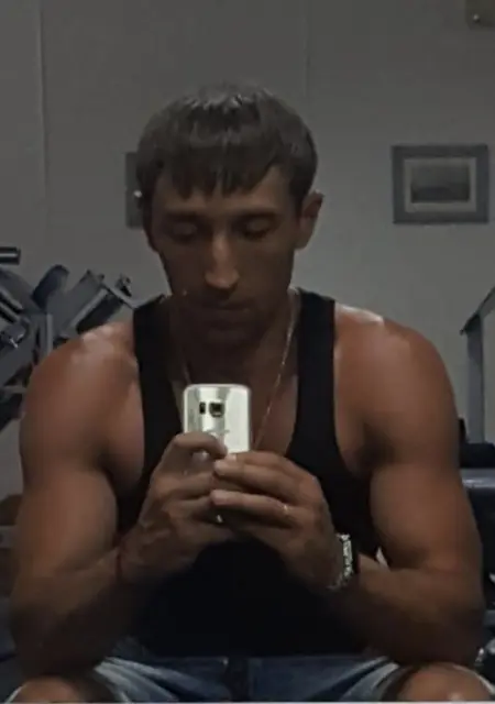 Сергей из Сургута, ищу на сайте приятное времяпровождение