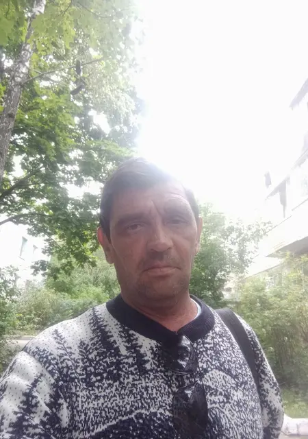 Виталий из Калуги, ищу на сайте знакомства без обязательств