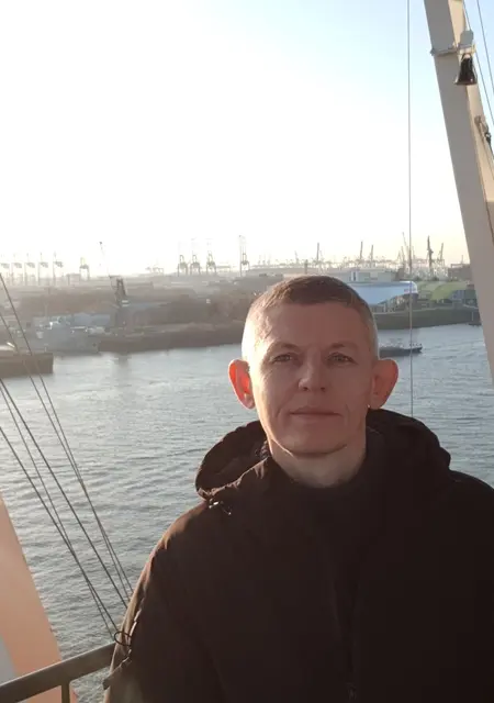 Alex из Киева, ищу на сайте приятное времяпровождение