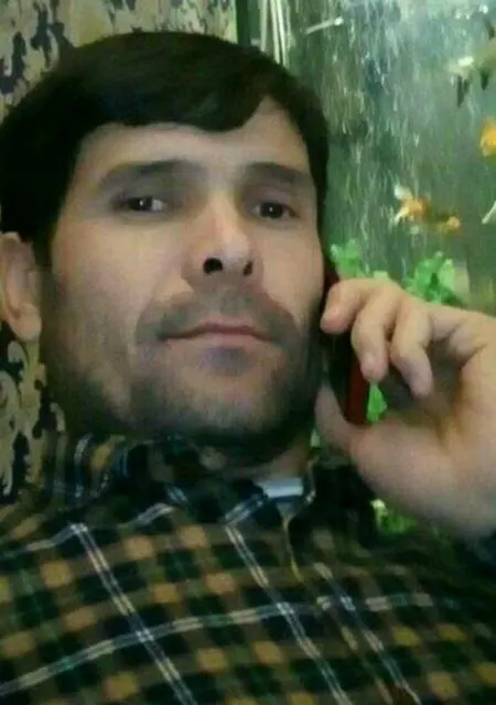 Я Алик, 42, знакомлюсь без обязательств в Новосибирске