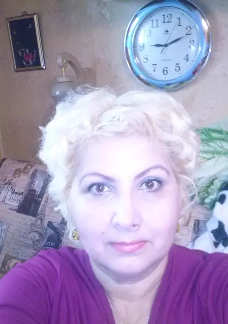 Я Елена, 51, знакомлюсь без обязательств в Калуге