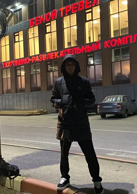 Black из Гудермеса, мне 25, познакомлюсь для общения