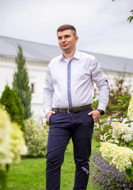 Александр из Смоленска, ищу на сайте знакомства без обязательств