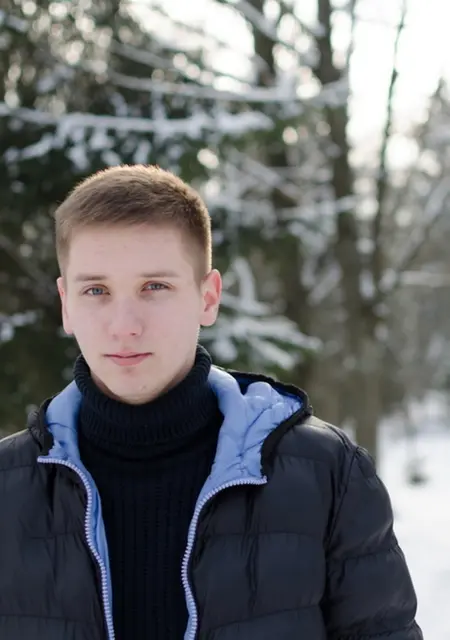 Антон из Чебоксар, мне 36, познакомлюсь для приятного времяпровождения