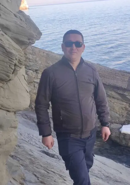 Шах из Владивостока, ищу на сайте знакомства без обязательств