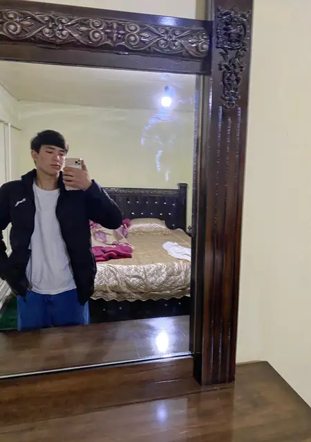 Я Руслан, 21, знакомлюсь для открытые отношения в Королеве