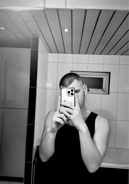 Igor из Москвы, ищу на сайте знакомства на одну ночь