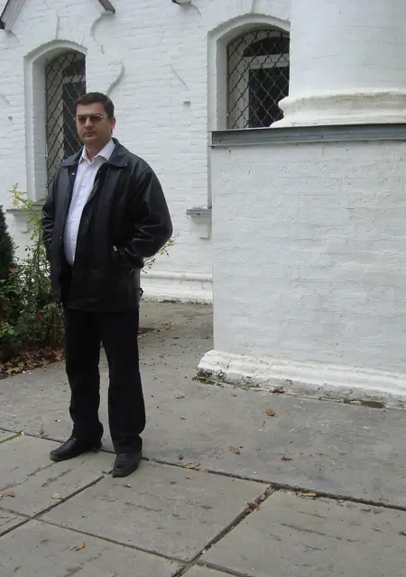 Валерчик из Азова, ищу на сайте знакомства на одну ночь