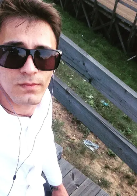 Хан из Пушкина, ищу на сайте знакомства без обязательств