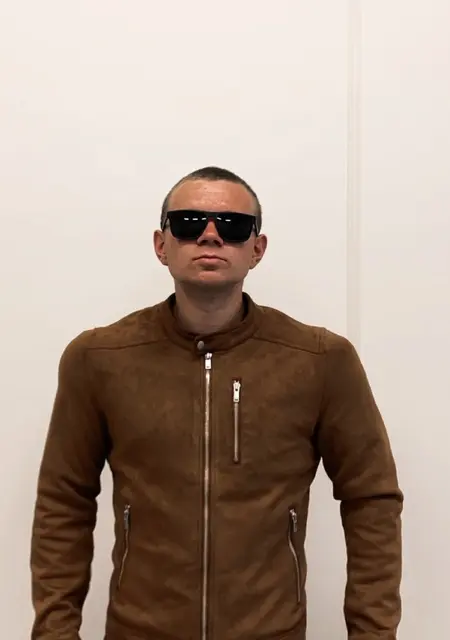 Владислав из Кяхты, ищу на сайте знакомства на одну ночь