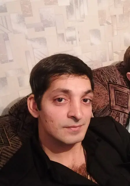 Михаил из Крымска, ищу на сайте знакомства на одну ночь