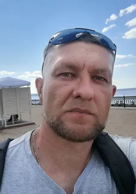 Дмитрий из Энгельса, мне 35, познакомлюсь на одну ночь