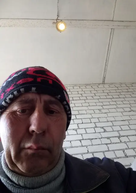 Я Валера, 54, из Удомли, ищу знакомства без обязательств