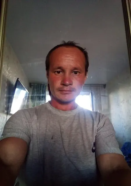 Илшат из Уфы, мне 40, познакомлюсь без обязательств