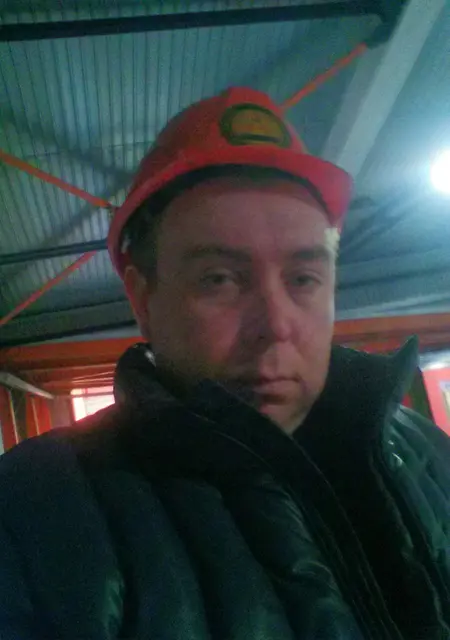 Митя из Копейска, ищу на сайте знакомства на одну ночь