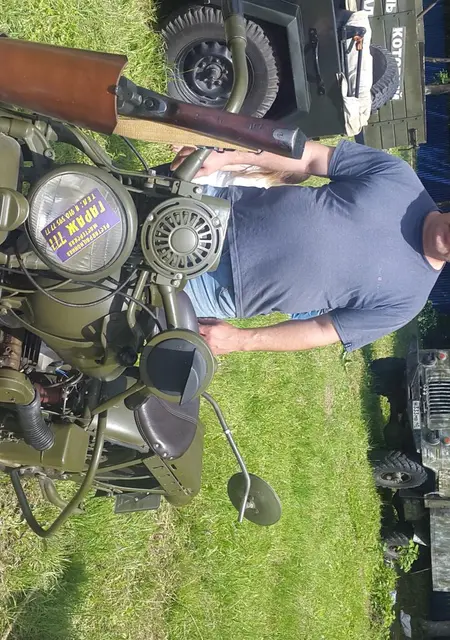 Владимир из Калуги, ищу на сайте приятное времяпровождение