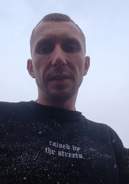 Антон из Благовещенска, ищу на сайте приятное времяпровождение