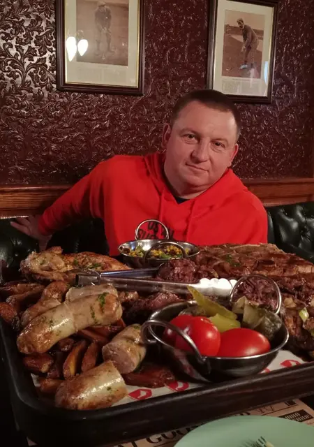 Анатолий из Львова, мне 43, познакомлюсь на одну ночь