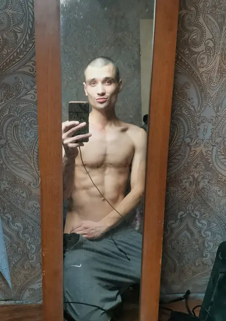 Андрей из Улан-Удэ, ищу на сайте приятное времяпровождение