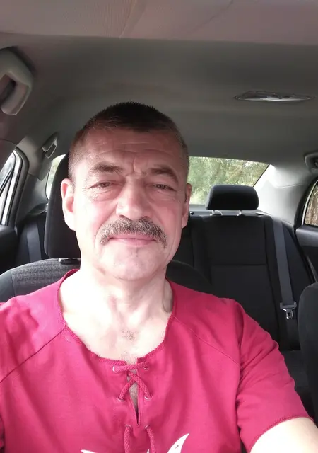 Алексей из Калуги, мне 60, познакомлюсь на одну ночь