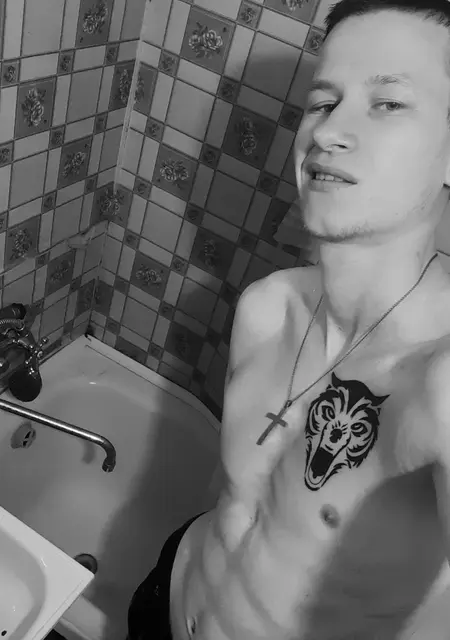 Я Владимир, 28, знакомлюсь для открытые отношения в Благовещенске