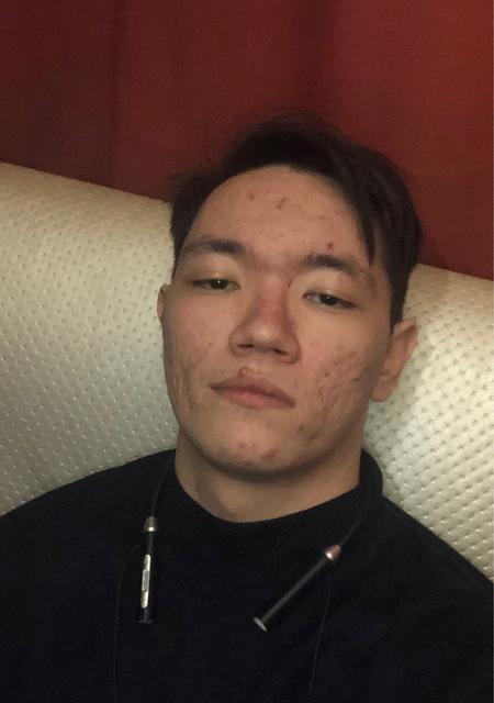 Ильяс из Радужного, ищу на сайте знакомства на одну ночь