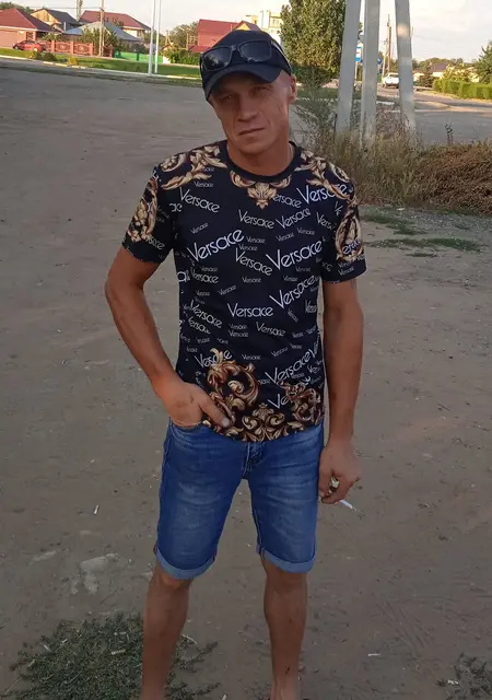 Алексей Юров из Самары, мне 44, познакомлюсь на одну ночь